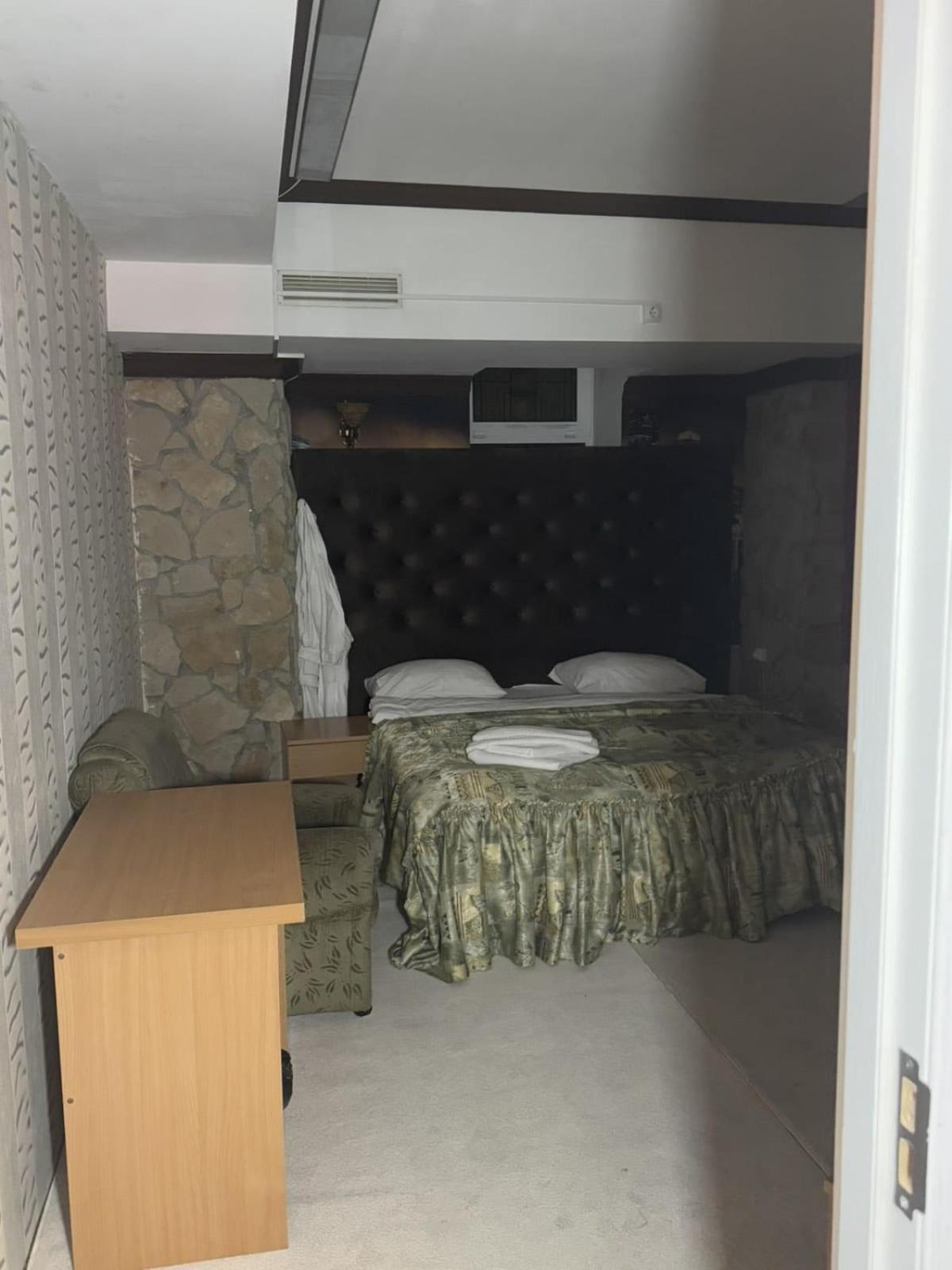 Hotel Cinema Chisinau Eksteriør bilde